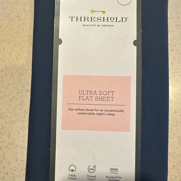 Threshold Ultra Soft Flat Sheet - Navy Blue - Picture 2 of 4